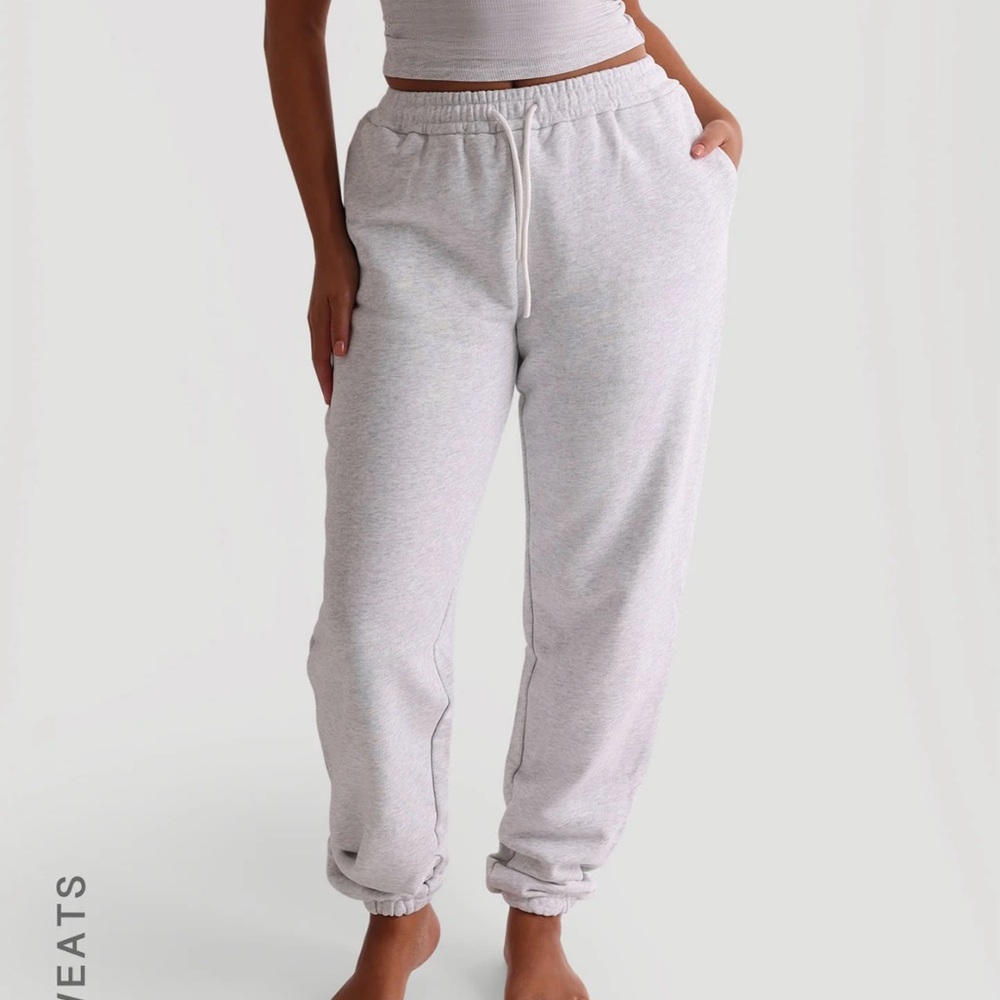 Myoutfitonline grey sweatpants